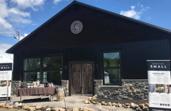 Domaine Small
